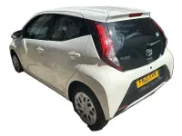 Used Toyota Aygo X-play 71 HP (52 kW) 2021 White Hatchback