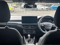 Usado Ford Focus ST-Line 123 HP (90 kW) 2025 Vermelho Citadino