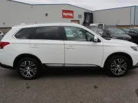 Used Mitsubishi Outlander 147 HP (108 kW) 2018 White SUV