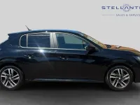 Used Peugeot 208 Active+ 74 HP (54 kW) 2023 Black Hatchback