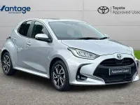 Used Toyota Yaris Design 113 HP (83 kW) 2023 Silver Hatchback