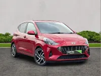 Used Hyundai i10 Premium 83 HP (61 kW) 2021 Red Hatchback