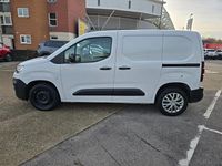 Used Citroën Berlingo 99 HP (72 kW) 2022 White MPV