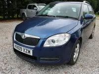 Used Skoda Fabia 105 HP (77 kW) 2009 Blue Estate