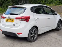 Used Hyundai ix20 SE 90 HP (66 kW) 2017 White Hatchback