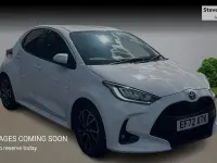 Used Toyota Yaris Design 114 HP (83 kW) 2022 White Hatchback