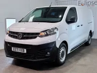 Used Vauxhall Vivaro S 150 HP (110 kW) 2021 White MPV