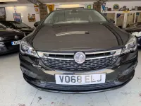 Used Vauxhall Astra Elite 200 HP (147 kW) 2018 Black Hatchback