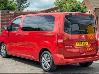 Used Peugeot Traveller Allure 180 HP (132 kW) 2019 Red MPV