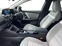 Usado Citroën e-C4 100 kW (136 HP) 2024 Cinzento Sedan