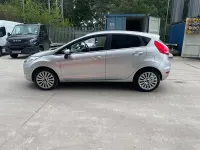 Used Ford Fiesta Titanium 95 HP (69 kW) 2010 Silver Hatchback
