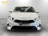 Used Kia Ceed 2023 White Hatchback