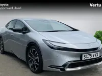 Used Toyota Prius 223 HP (164 kW) 2025 Silver Hatchback