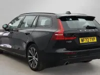 Usado Volvo V60 Momentum 163 HP (119 kW) 2022 Preto Carrinha