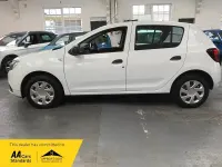 Used Dacia Sandero Ambiance 90 HP (66 kW) 2018 White Hatchback