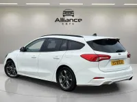 Used Ford Focus ST-Line 150 HP (110 kW) 2021 White Estate