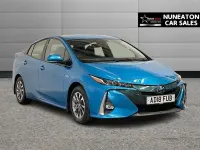 Używany Toyota Prius 122 KM (89 kW) 2018 Niebieski Hatchback