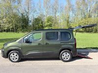 Gebraucht Peugeot Rifter Allure 2024 Grün Van / Kleinbus