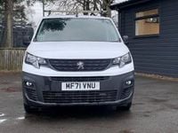 Used Peugeot Partner Premium 131 HP (96 kW) 2021 White MPV