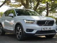 Used Volvo XC40 Inscription 197 HP (144 kW) 2021 Silver SUV