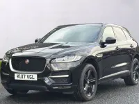 Usado Jaguar F-Pace R-Sport 180 HP (132 kW) 2017 Preto SUV