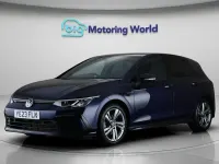Used VW Golf VIII R-line 150 HP (110 kW) 2023 Blue Hatchback