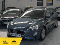Used Ford Focus Titanium 150 HP (110 kW) 2019 Blue Estate