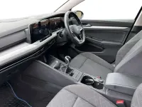 Used VW Golf VIII Life 130 HP (95 kW) 2023 Blue Hatchback