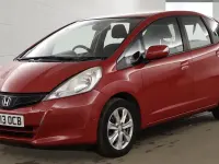 Begagnad Honda Jazz ES 99 HK (72 kW) 2013 Röd Halvkombi