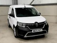Used Renault Kangoo 95 HP (69 kW) 2025 White MPV