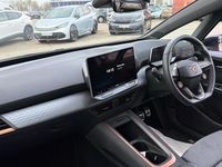 Used Cupra Born e-Boost 169 kW (231 HP) 2025 White Hatchback