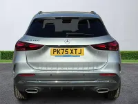 Käytetty Mercedes GLA200 Executive 163 HP (119 kW) 2025 Hopea Katumaasturi