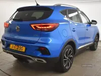 Używany MG ZS Exclusive 111 KM (81 kW) 2023 Niebieski SUV