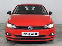 Begagnad VW Polo S 65 HK (47 kW) 2018 Röd Halvkombi
