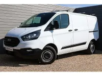 Used Ford Transit Custom 105 HP (77 kW) 2019 White Van