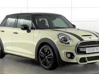 Used Mini Cooper S Hatch 192 HP (141 kW) 2018 White Hatchback