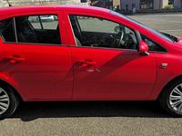 Używany Vauxhall Corsa 2013 Czerwony Hatchback