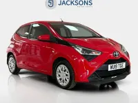 Used Toyota Aygo X-play 71 HP (52 kW) 2019 Red Hatchback