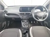 Used Hyundai i10 Advanced 63 HP (46 kW) 2025 Grey Hatchback