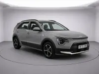 Gebraucht Kia Niro 139 PS (102 kW) 2023 Grau SUV