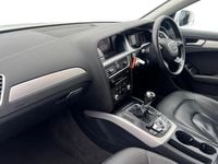 Used Audi A4 Advanced 163 HP (119 kW) 2015 Ibis white Estate