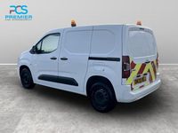 Used Vauxhall Combo Sportive 100 HP (73 kW) 2020 White MPV