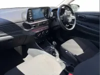 Used Hyundai i20 Advanced 99 HP (72 kW) 2023 Green Hatchback