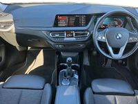 Used BMW 118 Sport Line 136 HP (100 kW) 2021 White Hatchback