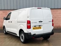 Used Citroën Dispatch 118 HP (86 kW) 2024 White MPV