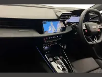 Novo Audi RS3 Comfort 400 HP (294 kW) 2026 Azul Sedan