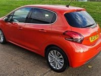 Used Peugeot 208 Allure 2017 Orange Hatchback