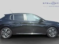 Used Peugeot 208 Active+ 99 HP (72 kW) 2023 Black Hatchback