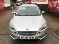 Used Ford Focus Zetec 100 HP (73 kW) 2018 Silver Estate