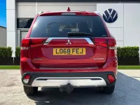 Used Mitsubishi Outlander 148 HP (108 kW) 2019 Red SUV
